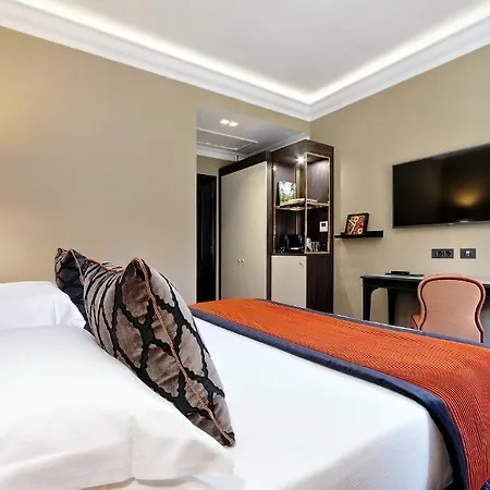 Bq House Colosseo Luxury 4* Rome