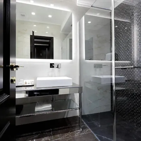 Bq House Colosseo Luxury Rome