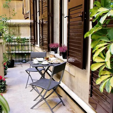 Bq House Colosseo Luxury Gasthof 2*